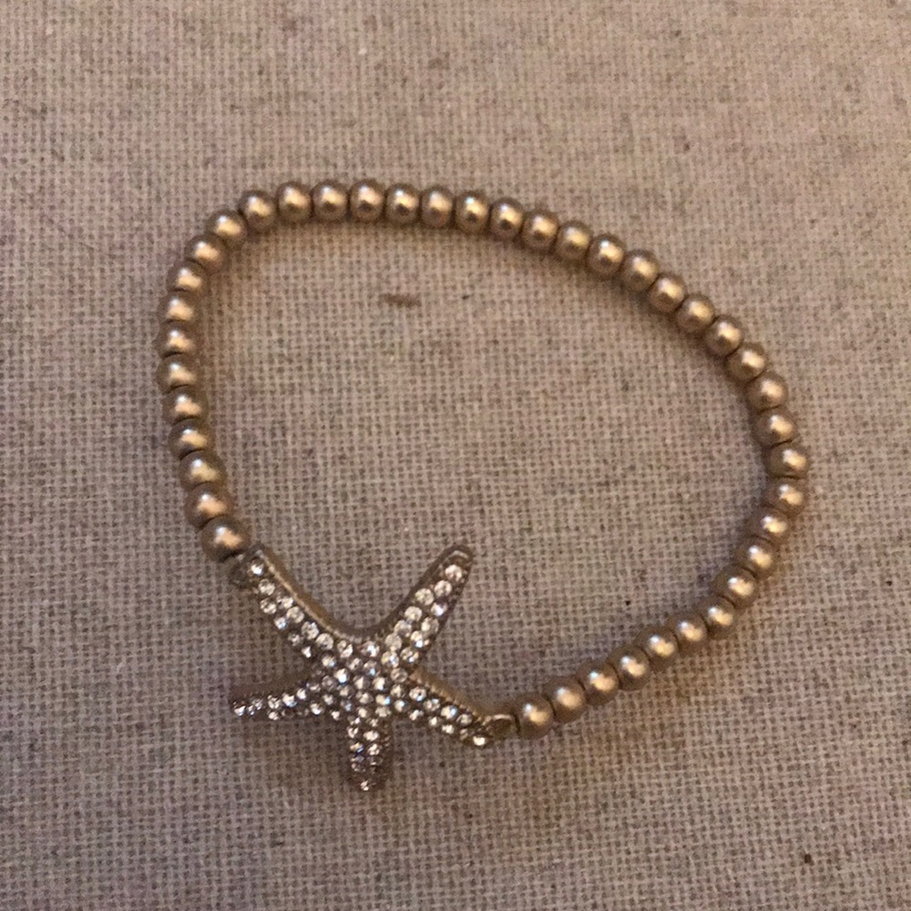 Elastic starfish bracelet